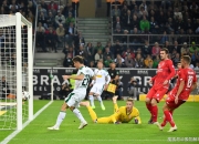 雷火电竞充值-关于斯图加特主场战胜门兴格拉德巴赫，稳固积分榜排名的信息